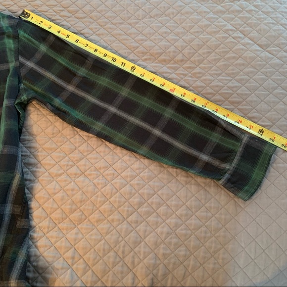 US POLO assn. men’s size medium plaid shirt - Picture 8 of 9